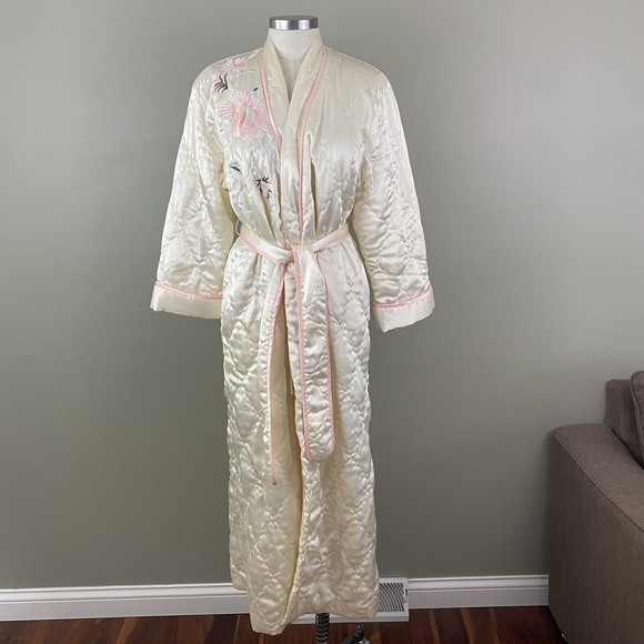 Natori Other - Vtg 70s Natori Womens Satin Embroidered Robe S Ivory Floral Saks 5th Ave